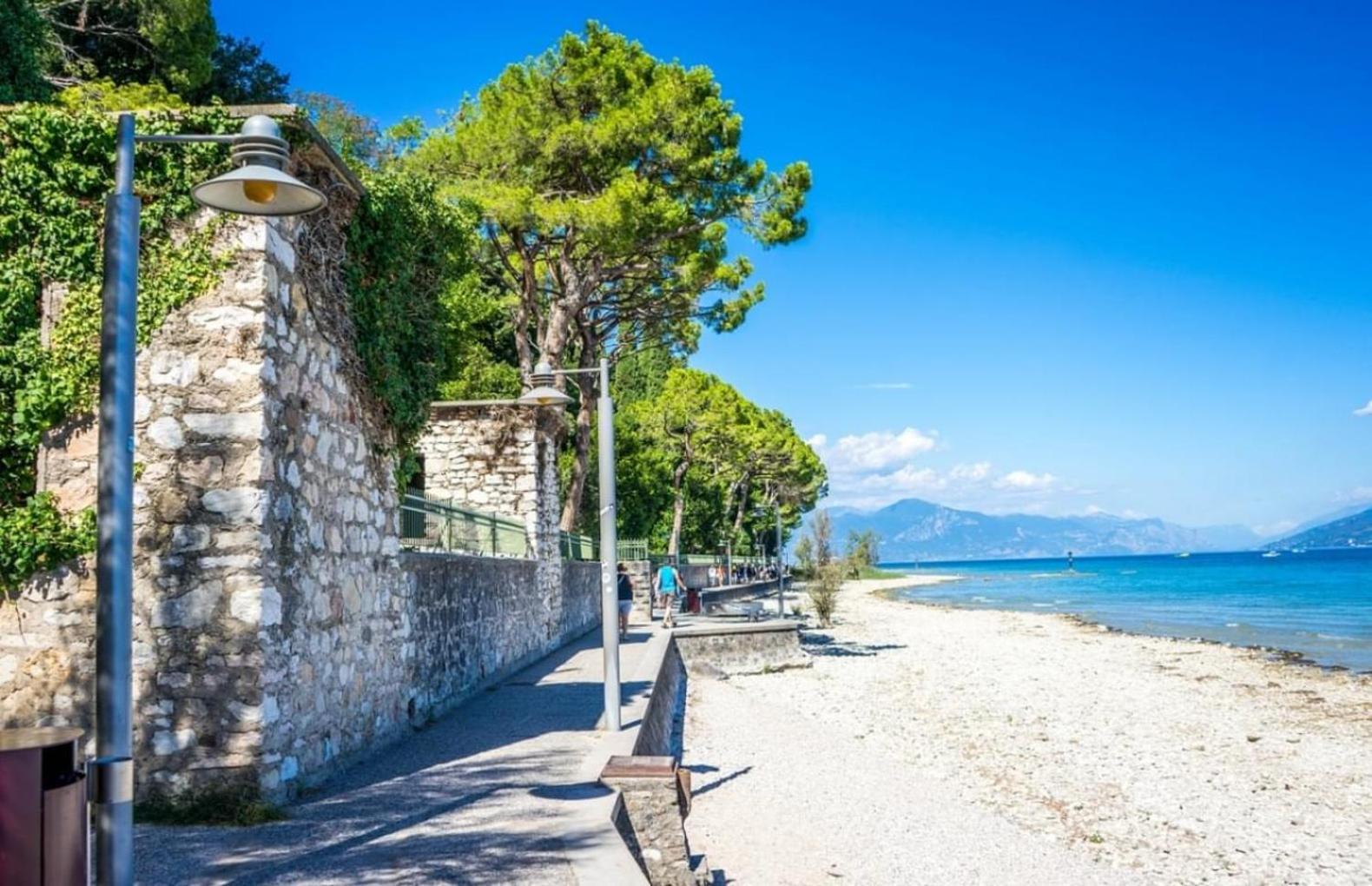 Poseidone Rif Daire Sirmione Dış mekan fotoğraf