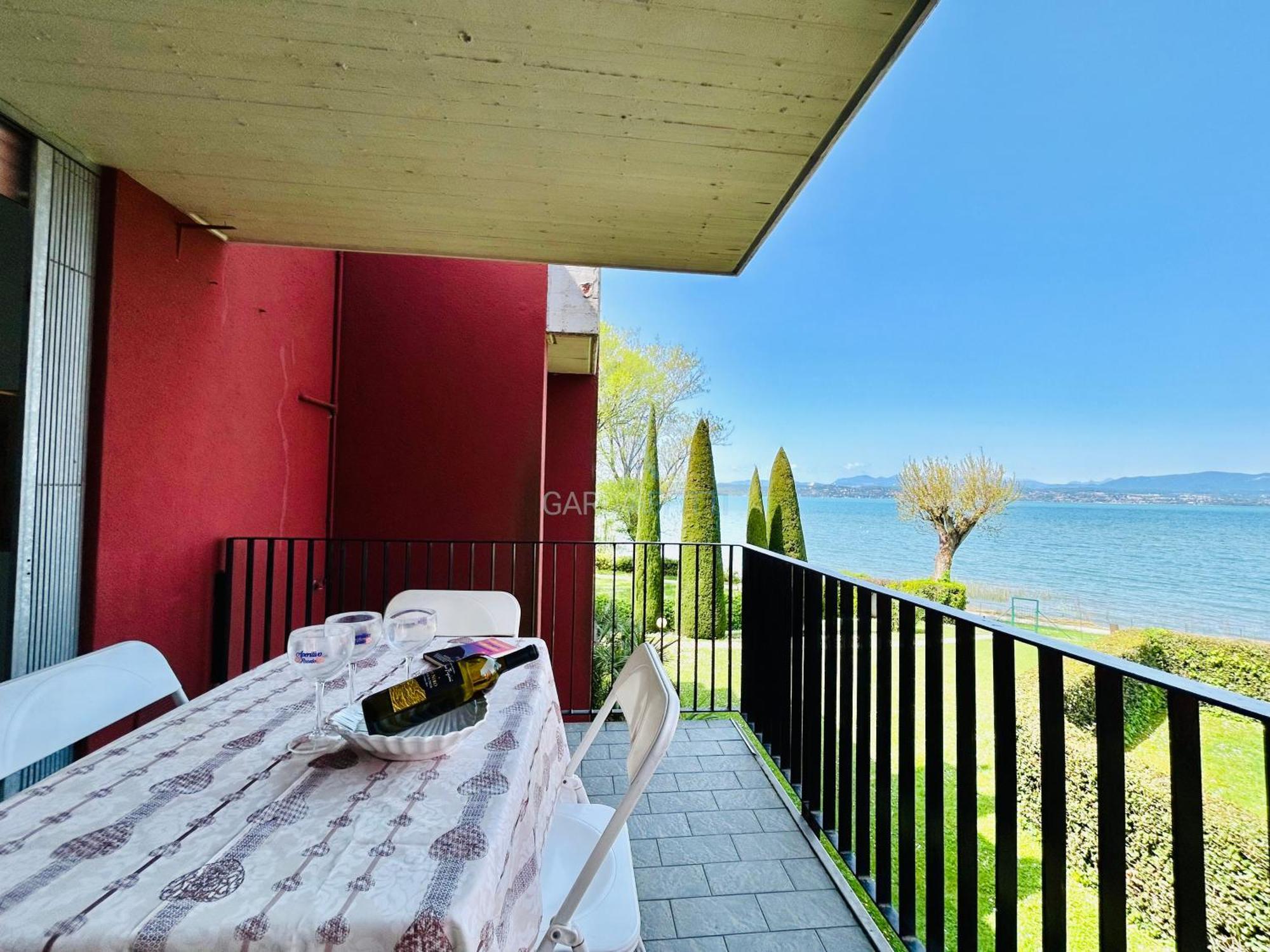 Poseidone Rif Daire Sirmione Dış mekan fotoğraf